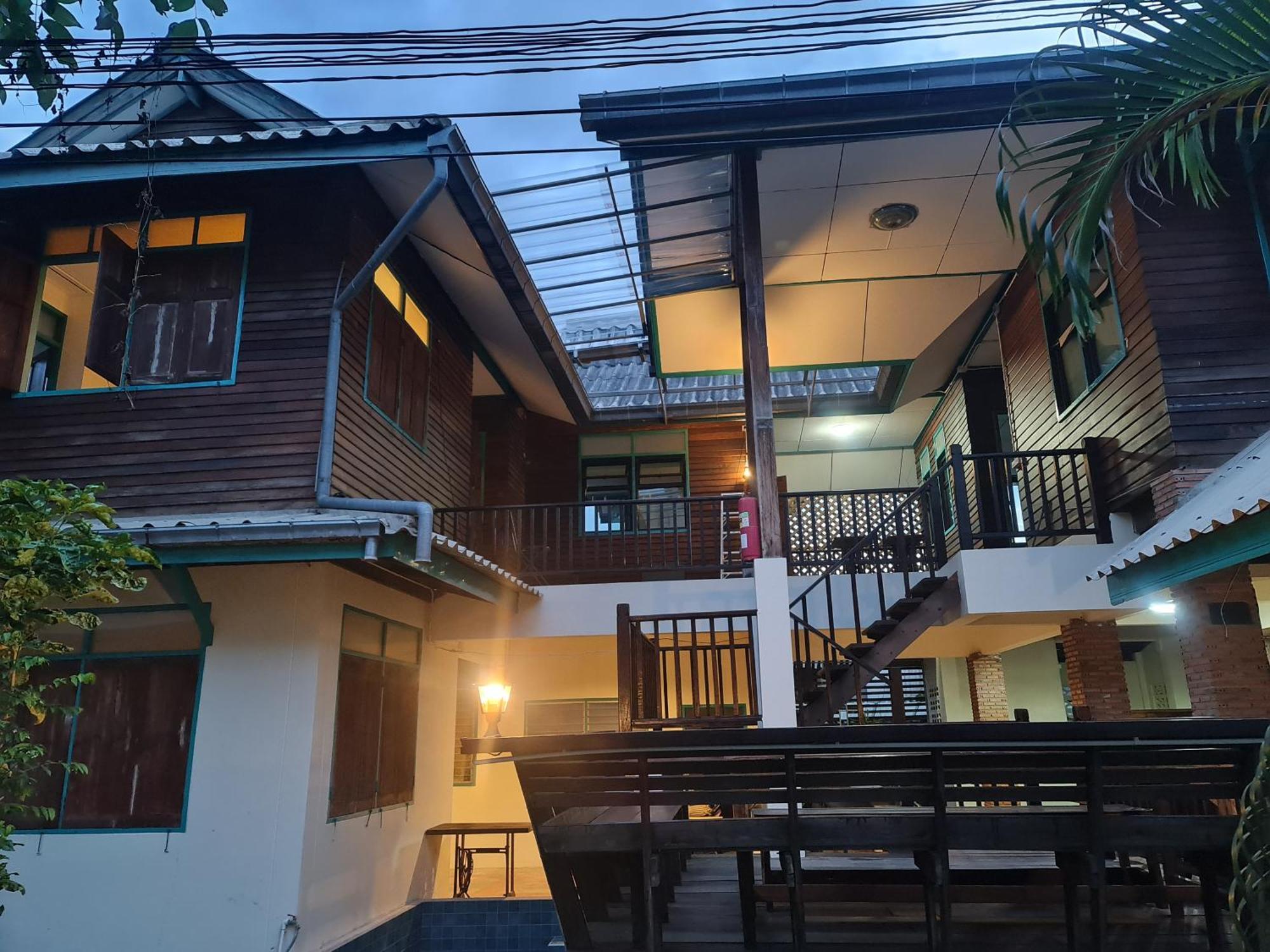 Tepbunthomhouse Ayutthaya Διαμέρισμα Εξωτερικό φωτογραφία