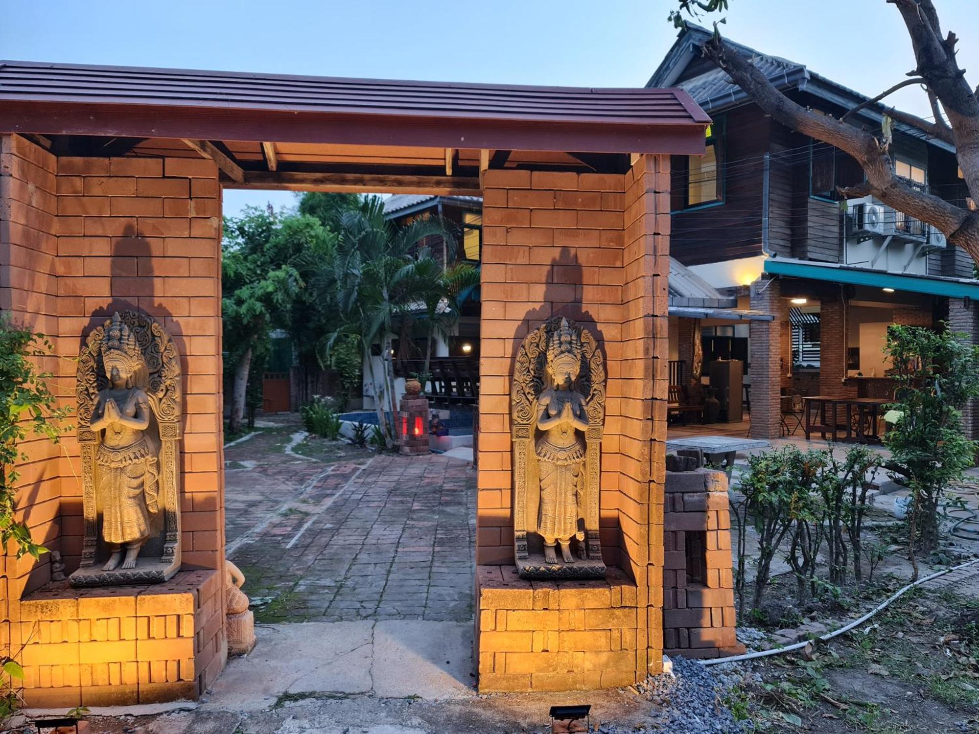 Tepbunthomhouse Ayutthaya Διαμέρισμα Εξωτερικό φωτογραφία