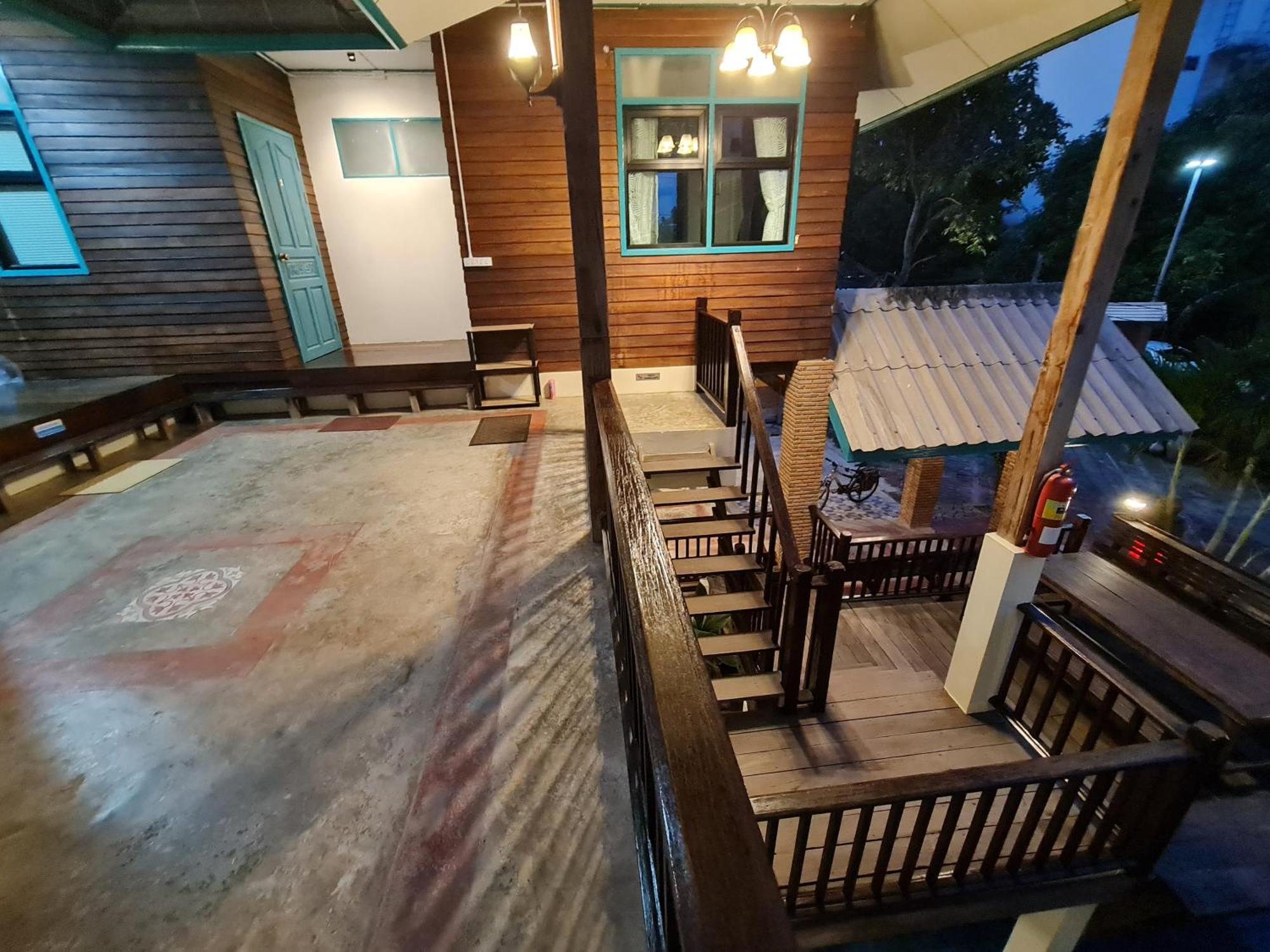 Tepbunthomhouse Ayutthaya Διαμέρισμα Εξωτερικό φωτογραφία