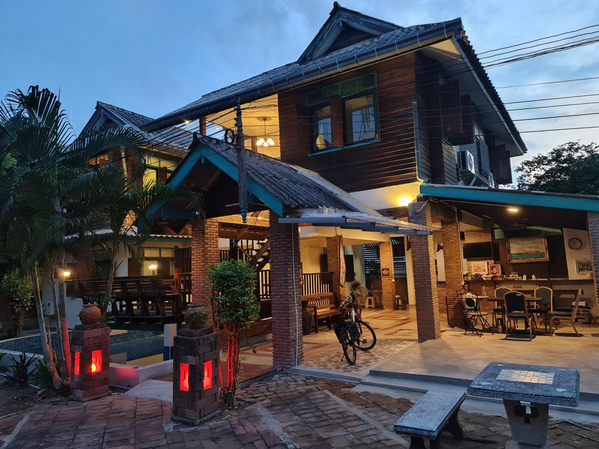 Tepbunthomhouse Ayutthaya Διαμέρισμα Εξωτερικό φωτογραφία